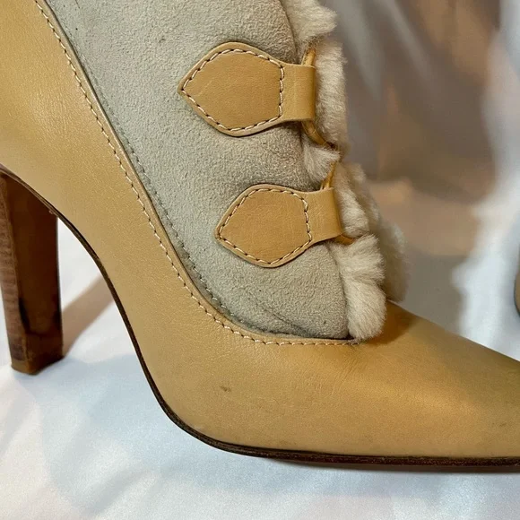 Vintage Y2K Manolo Blahnik Lace-Up Boots
